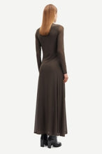 Load image into Gallery viewer, Saandrea dress 15193 Turkish Coffee
