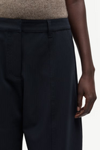 Load image into Gallery viewer, Sabianca trousers 16176, Salute
