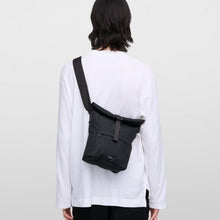 Load image into Gallery viewer, Icon Sacoche Crossbody bag, Black
