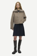 Load image into Gallery viewer, Sacleo jacket 15772, Lead Gray Mel.
