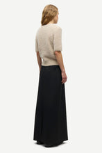 Laden Sie das Bild in den Galerie-Viewer, Sajeanne top 15425, Blush
