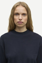 Load image into Gallery viewer, Satatiana blouse 15830, Salute
