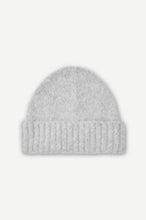 Load image into Gallery viewer, Sajeanne beanie 15425
