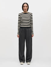 Load image into Gallery viewer, Sharon Fine Wool Knit, Black/Vanilla
