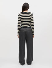 Load image into Gallery viewer, Sharon Fine Wool Knit, Black/Vanilla
