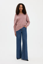 Load image into Gallery viewer, Soft Wool V-Neck Sweater, Light Pink
