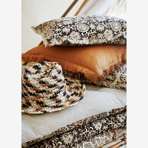 Striped cushion cover w/ fringes