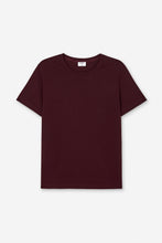 Laden Sie das Bild in den Galerie-Viewer, Stretch Cotton Tee, Dark Burgundy
