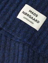 Load image into Gallery viewer, Tosca Snatie Neck Piece, Peacoat
