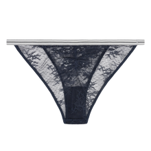 Laden Sie das Bild in den Galerie-Viewer, Wild Rose lace briefs, Dark blue
