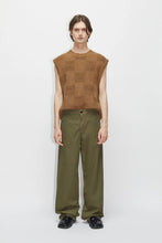 Load image into Gallery viewer, Wind Trousers Army Green
