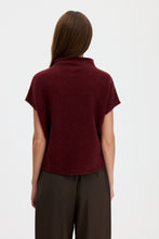 Laden Sie das Bild in den Galerie-Viewer, Ximena Sweater, Mahogany Red
