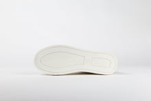 Load image into Gallery viewer, Court High Top Undyed Natural
