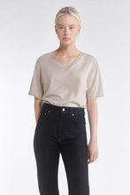 Load image into Gallery viewer, Soft Cotton V-neck T-Shirt light khaki
