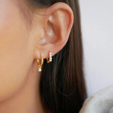 Load image into Gallery viewer, Belle Pearl Hoops Gold
