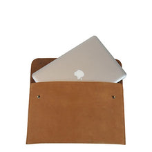 Load image into Gallery viewer, Laptop Sleeve 13&quot; Camel Hunter Leather
